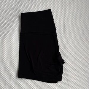 Lululemon Align Short 6” size 10, Black
